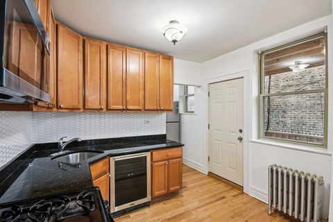 Tiny photo for 5621 N Spaulding Avenue #3S, Chicago, IL 60659 (MLS # 12540453)