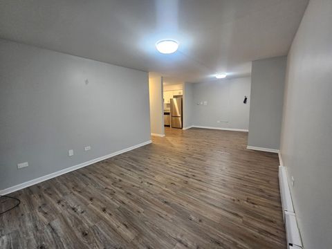 Tiny photo for 125 W Elk Trail #124, Carol Stream, IL 60188 (MLS # 12467323)