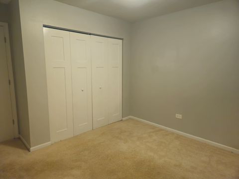 Tiny photo for 125 W Elk Trail #124, Carol Stream, IL 60188 (MLS # 12467323)