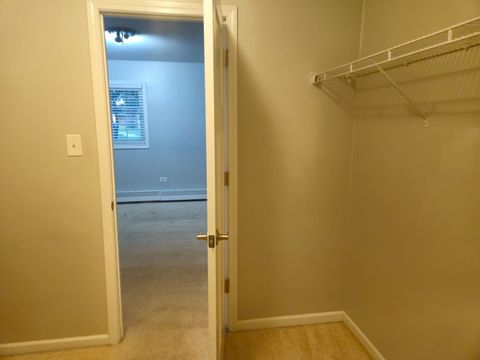 Tiny photo for 125 W Elk Trail #124, Carol Stream, IL 60188 (MLS # 12467323)