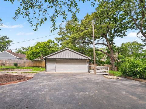 Tiny photo for 1650 Cedar Road, Homewood, IL 60430 (MLS # 12682651)