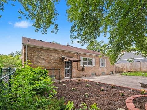 Tiny photo for 1650 Cedar Road, Homewood, IL 60430 (MLS # 12682651)