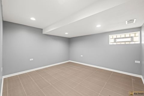 Tiny photo for 4521 W 64th Street, Chicago, IL 60629 (MLS # 12468168)