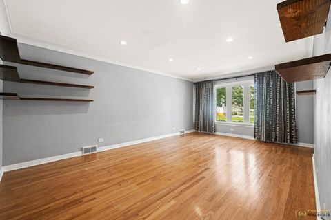 Tiny photo for 4521 W 64th Street, Chicago, IL 60629 (MLS # 12468168)