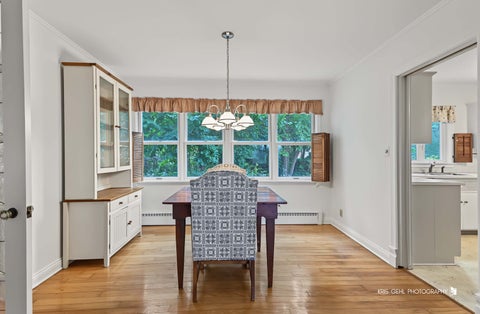 Tiny photo for 19 S Hawthorne Boulevard, Mundelein, IL 60060 (MLS # 12759137)