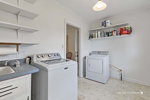 Tiny photo for 19 S Hawthorne Boulevard, Mundelein, IL 60060 (MLS # 12759137)