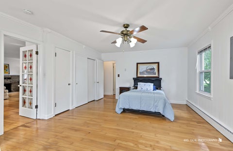 Tiny photo for 19 S Hawthorne Boulevard, Mundelein, IL 60060 (MLS # 12759137)