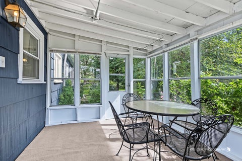 Tiny photo for 19 S Hawthorne Boulevard, Mundelein, IL 60060 (MLS # 12759137)