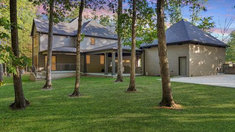 Tiny photo for 1410 E White Oak Road, Mahomet, IL 61853 (MLS # 12489148)