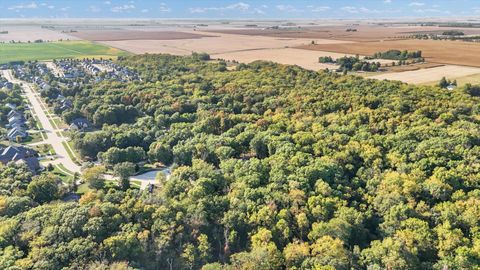 Tiny photo for 1410 E White Oak Road, Mahomet, IL 61853 (MLS # 12489148)