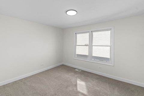 Tiny photo for 19 E 56th Street, Westmont, IL 60559 (MLS # 12552649)