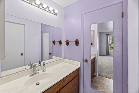 Tiny photo for 196 Grove Avenue #B, Des Plaines, IL 60016 (MLS # 12700992)