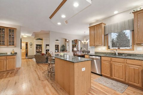 Tiny photo for 2 Margate Court, Lake In The Hills, IL 60156 (MLS # 12523896)