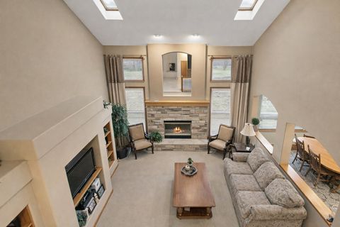 Tiny photo for 2 Margate Court, Lake In The Hills, IL 60156 (MLS # 12523896)