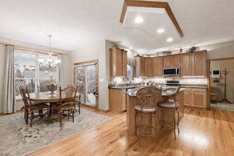 Tiny photo for 2 Margate Court, Lake In The Hills, IL 60156 (MLS # 12523896)