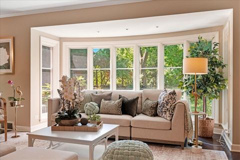 Tiny photo for 180 Apple Tree Road, Winnetka, IL 60093 (MLS # 12488843)