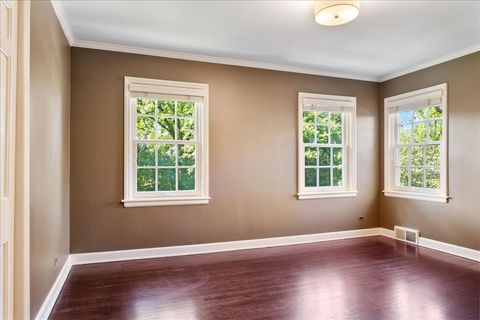 Tiny photo for 180 Apple Tree Road, Winnetka, IL 60093 (MLS # 12488843)