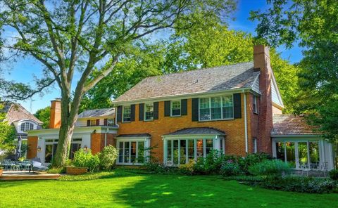 Tiny photo for 180 Apple Tree Road, Winnetka, IL 60093 (MLS # 12488843)