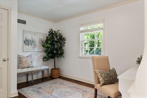 Tiny photo for 180 Apple Tree Road, Winnetka, IL 60093 (MLS # 12488843)