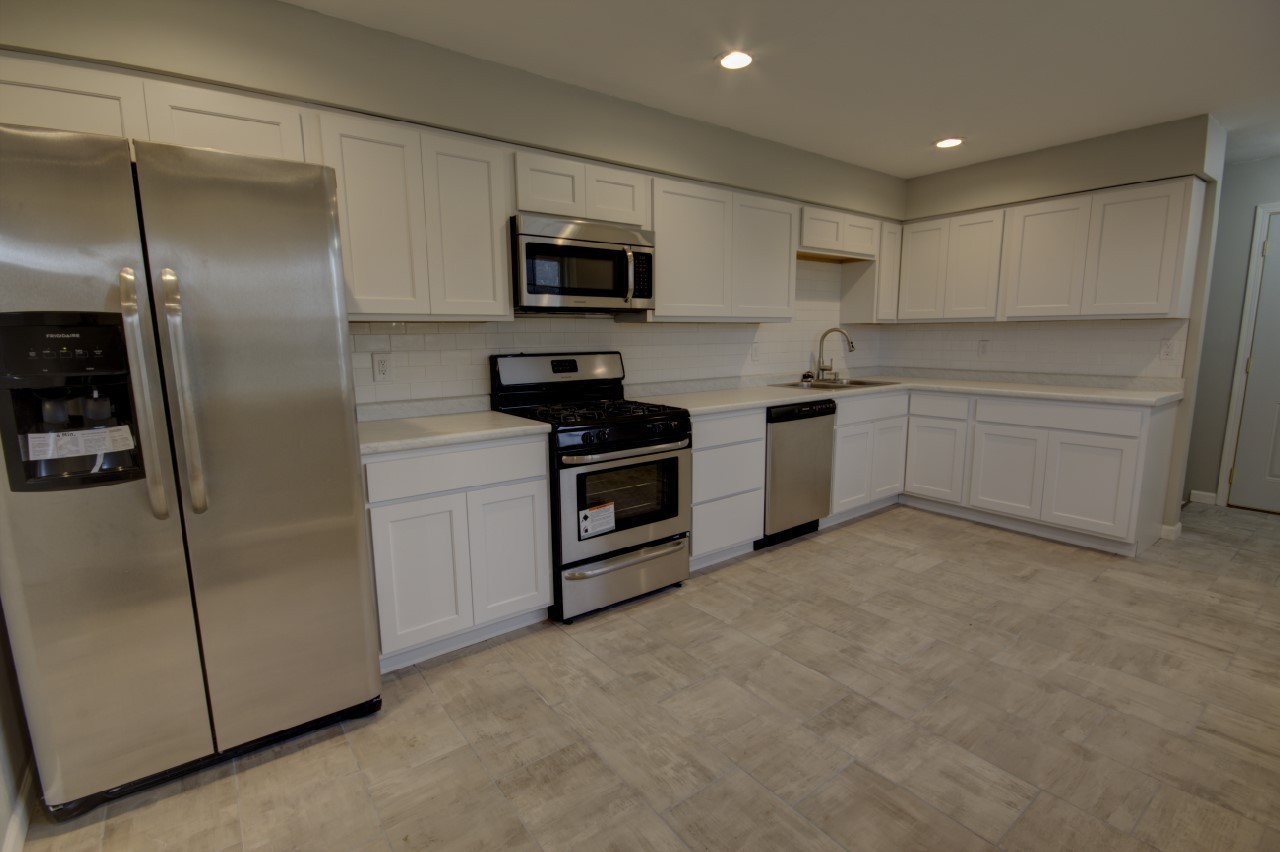 5125 W 49th Street