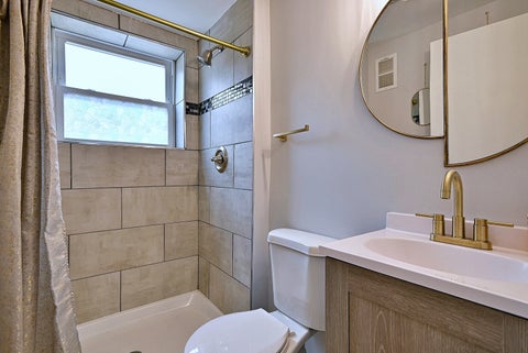 Tiny photo for 1652 Heidorn Avenue, Westchester, IL 60154 (MLS # 12782268)