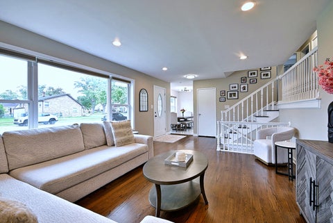 Tiny photo for 1652 Heidorn Avenue, Westchester, IL 60154 (MLS # 12782268)