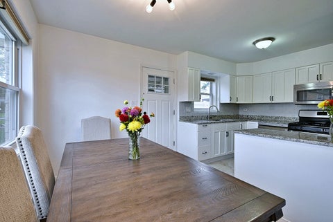 Tiny photo for 1652 Heidorn Avenue, Westchester, IL 60154 (MLS # 12782268)
