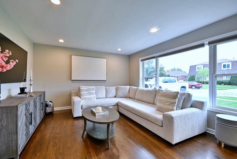 Tiny photo for 1652 Heidorn Avenue, Westchester, IL 60154 (MLS # 12782268)