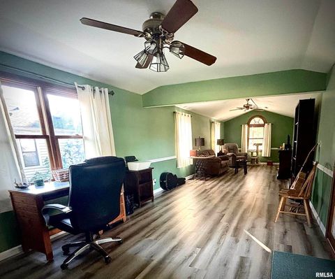 Tiny photo for 200 Williford Road, Jonesboro, IL 62952 (MLS # QC4268741)