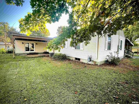 Tiny photo for 200 Williford Road, Jonesboro, IL 62952 (MLS # QC4268741)