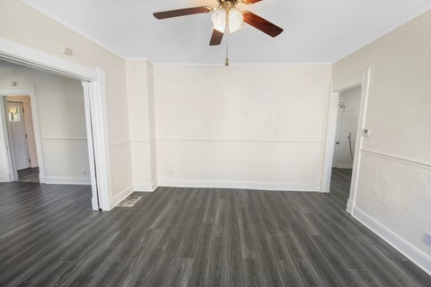 Tiny photo for 2024 Dixwell Street, Davenport, IA 52802 (MLS # 12739573)