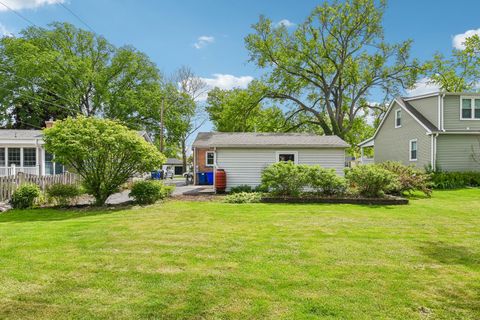 Tiny photo for 836 Lyford Lane, Wheaton, IL 60189 (MLS # 12626920)