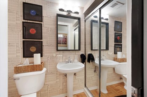 Tiny photo for 631 S Fern Court, Elmhurst, IL 60126 (MLS # 12617862)