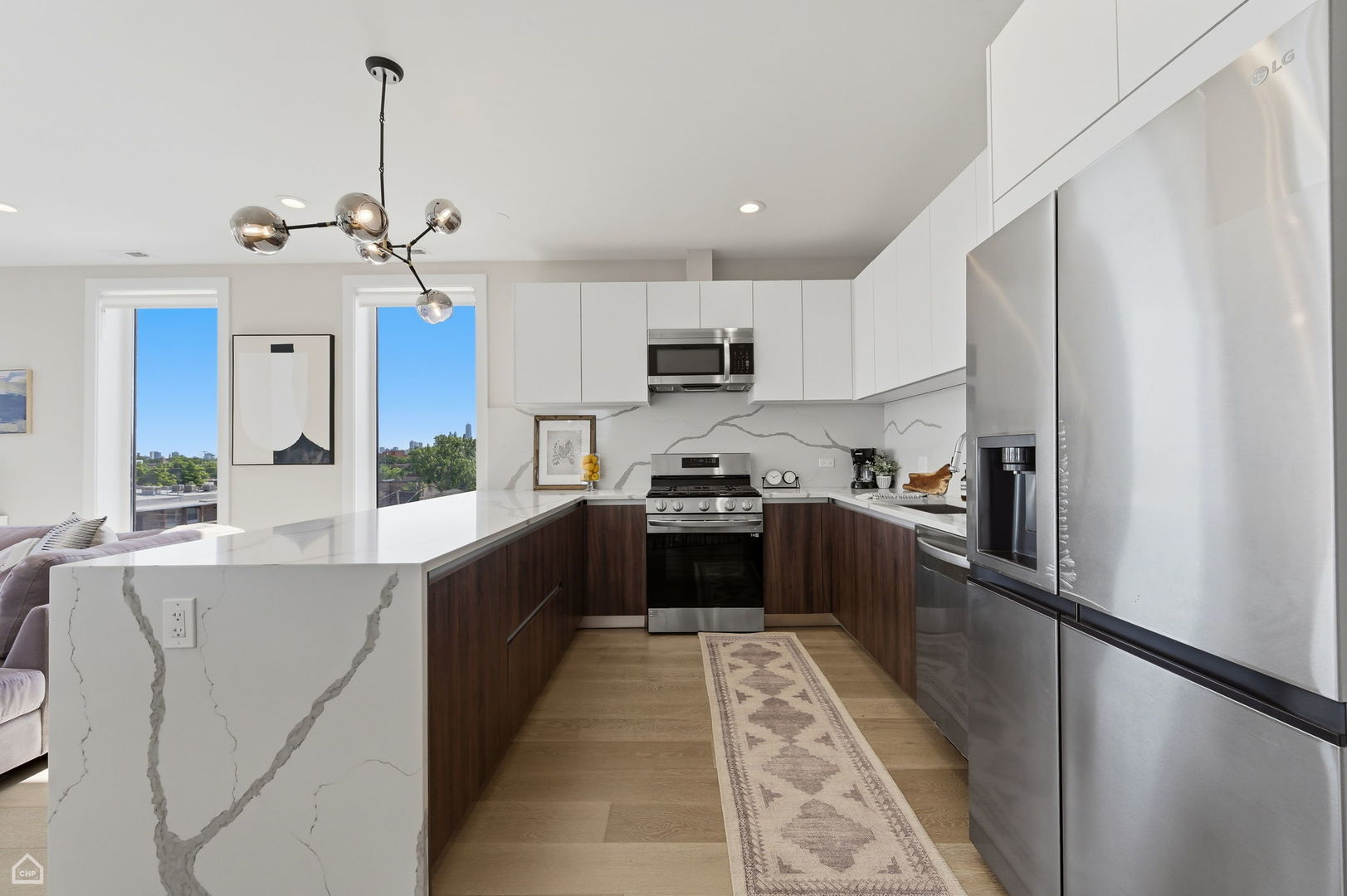 2342 W Adams Street 505