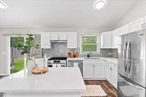 Tiny photo for 609 BALDWIN Avenue, Waukegan, IL 60085 (MLS # 12740968)