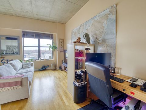 Tiny photo for 1122 W Catalpa Avenue #611, Chicago, IL 60640 (MLS # 12531818)