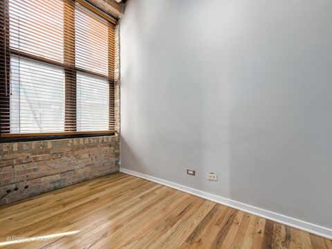 Tiny photo for 2310 S Canal Street #310, Chicago, IL 60616 (MLS # 12640528)