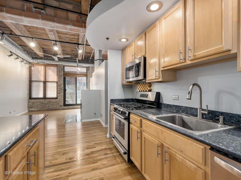 Tiny photo for 2310 S Canal Street #310, Chicago, IL 60616 (MLS # 12640528)