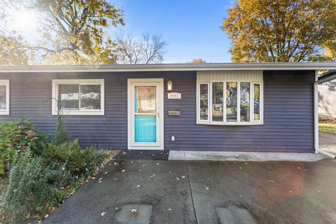 Tiny photo for 2001 E Country Squire Drive, Urbana, IL 61802 (MLS # 12512323)