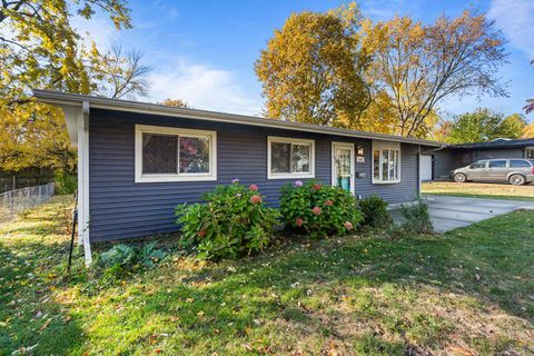 Tiny photo for 2001 E Country Squire Drive, Urbana, IL 61802 (MLS # 12512323)