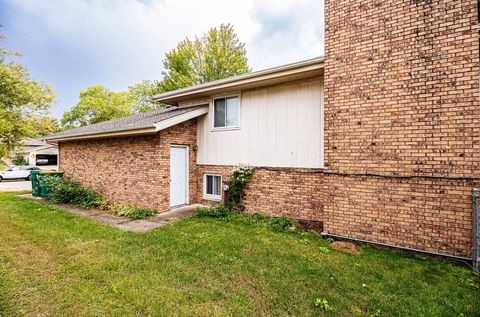 Tiny photo for 911 COLONADE Road, Shorewood, IL 60404 (MLS # 12576659)