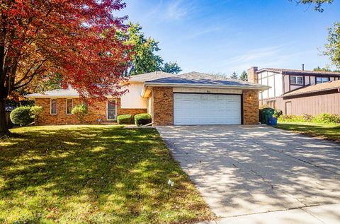 Photo of 911 COLONADE Road, Shorewood, IL 60404 (MLS # 12576659)