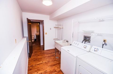 Tiny photo for 911 COLONADE Road, Shorewood, IL 60404 (MLS # 12576659)