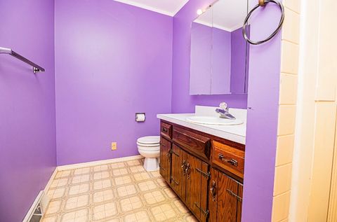 Tiny photo for 911 COLONADE Road, Shorewood, IL 60404 (MLS # 12576659)