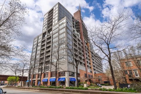 1530 S State Street 18A-B Chicago IL 60605