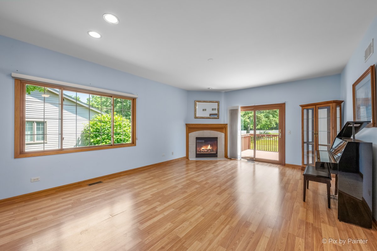 107 Fawn Lane