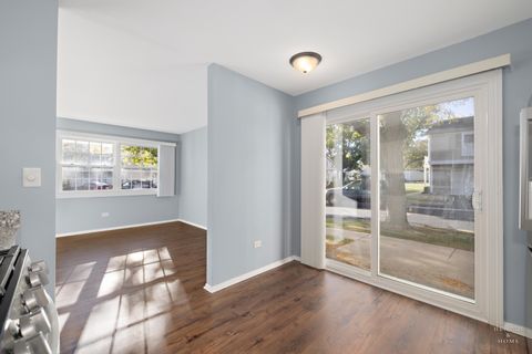 Tiny photo for 1208 Quincy Court, Wheeling, IL 60090 (MLS # 12503741)