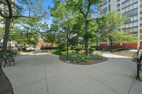 Tiny photo for 1455 N Sandburg Terrace #801, Chicago, IL 60610 (MLS # 12533429)