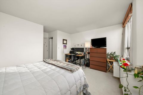 Tiny photo for 1455 N Sandburg Terrace #801, Chicago, IL 60610 (MLS # 12533429)