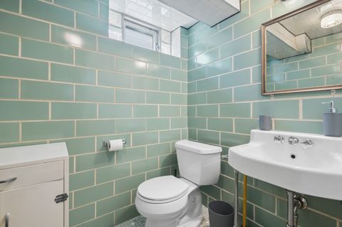 Tiny photo for 6341 N Tripp Avenue, Chicago, IL 60646 (MLS # 12669503)